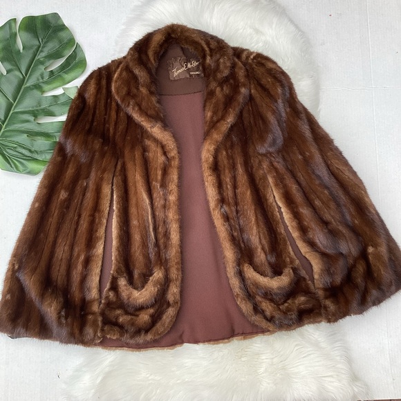 Vintage 1950’s Mink Cape - Picture 1 of 15